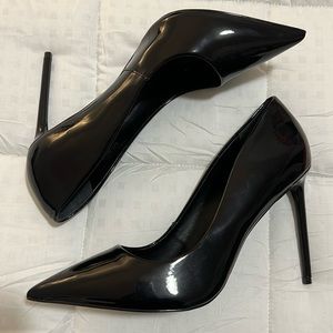 Steve Madden Patent Pump